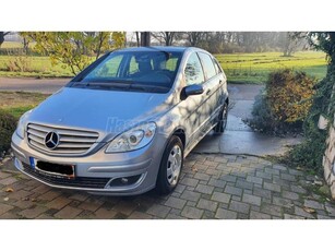 MERCEDES-BENZ B 150