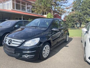 MERCEDES-BENZ B 180 BlueEFFICIENCY 142.000KM.ÜLÉSFŰTÉS.TOLATÓ RADAR.KLÍMA.4XELEKTROMOS ABLAK.STB!