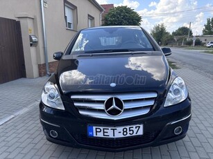 MERCEDES-BENZ B 180 CDI