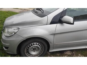 MERCEDES-BENZ B 180 CDI