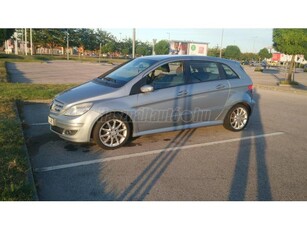 MERCEDES-BENZ B 180 CDI