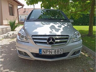 MERCEDES-BENZ B 180 CDI Autotronic