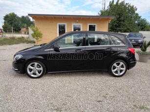 MERCEDES-BENZ B 180 CDI BlueEFFICIENCY (Automata) Bi-Xenon PDC Tempomat Kamera