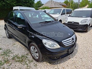 MERCEDES-BENZ B 180 CDI új görgőszettel