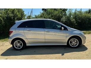 MERCEDES-BENZ B 200 CDI