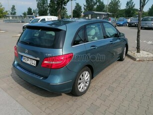 MERCEDES-BENZ B 200 CDI BlueEFFICIENCY