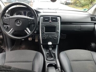 MERCEDES-BENZ B 200 CDI