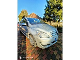 MERCEDES-BENZ B 200 CDI