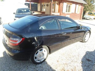 MERCEDES-BENZ C 160 Sportcoupe 'Special Edition' 207.000 KM.KLÍMA.ALKALMI ÁRON TÉLI ÉS NYÁRI GUMIKKAL.KORREKT ÁLLAPOTBAN