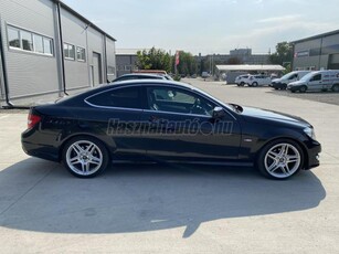 MERCEDES-BENZ C 220 CDI BlueEFFICIENCY (Automata) Szép Állapotban!