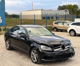 Mercedes-Benz C 220 CDI Blueefficiency Avantgar...