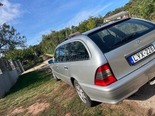 MERCEDES-BENZ C 220 CDI Sport