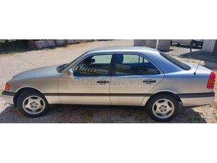 MERCEDES-BENZ C 250 D Classic