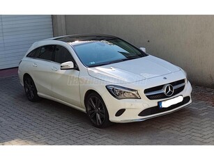 MERCEDES-BENZ CLA 220 4Matic Urban 7G-DCT