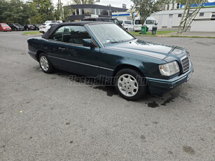 MERCEDES-BENZ E 200 Cabrio