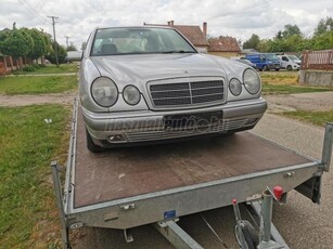 MERCEDES-BENZ E 200 Elegance