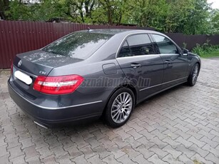 MERCEDES-BENZ E 220 CDI BlueEFF. Avantgarde 7G-TRONIC