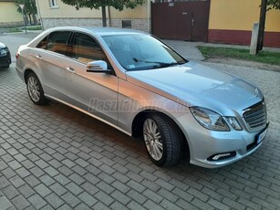 MERCEDES-BENZ E 220 CDI BlueEFFICIENCY Elegance (Automata) 199.000 km!Navigáció!Szervízkönyv!