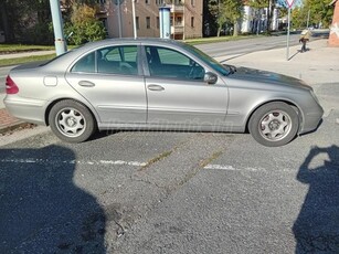 MERCEDES-BENZ E 220 CDI Elegance