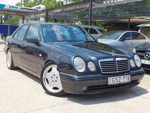 MERCEDES-BENZ E 420 Avantgarde (Automata) E50 gyári AMG építés!