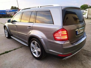 MERCEDES-BENZ GL 350 CDI BlueEFFICIENCY 4M (Automata) (7 személyes )