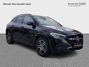 MERCEDES-BENZ GLA 180 Progressive Line 7G-DCT 4 ÉV/120000 KM ISP. sérülésmentes