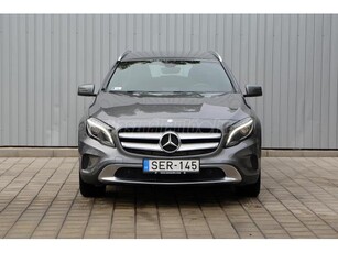 MERCEDES-BENZ GLA 200 CDI d Style 7G-DCT