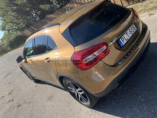 MERCEDES-BENZ GLA 200 d Style 4Matic 7G-DCT