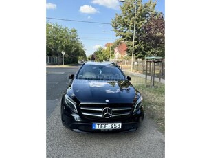 MERCEDES-BENZ GLA 220 CDI d 7G-DCT