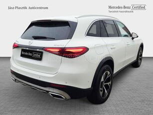 MERCEDES-BENZ GLC 300 e 4Matic 9G-TRONIC Plug-in hybrid Nettó ár: 19 426 829Ft