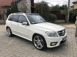 MERCEDES-BENZ GLK 350 CDI 4Matic (Automata) AMG VEZETETT SZERVIZKÖNYV!