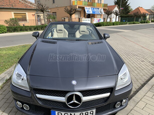 MERCEDES-BENZ SLK 200 Roadster