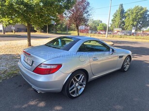 MERCEDES-BENZ SLK 250 (Automata)