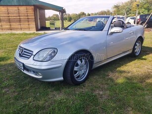 MERCEDES-BENZ SLK 320 (Automata) V6-os