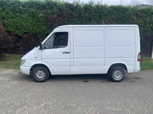 MERCEDES-BENZ SPRINTER 208 CDI 901.661