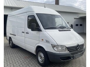 MERCEDES-BENZ SPRINTER 311 CDI 903.663