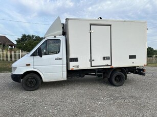 MERCEDES-BENZ SPRINTER 411 CDI 904.612 HŰTŐS