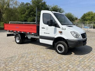 MERCEDES-BENZ SPRINTER 516-4x 4 ÖSSZKERÉK-TEREPES-DUPLA KERÉK-3 OLDALRA BILLENŐ PLATÓ