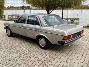 MERCEDES-BENZ W 123 230 E OT-rendszámos!