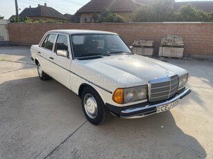 MERCEDES-BENZ W 123 250