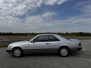 MERCEDES-BENZ W 124 230CE