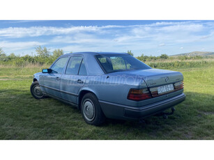 MERCEDES-BENZ W 124 250D TURBO