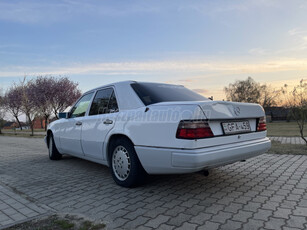 MERCEDES-BENZ W 124