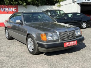 MERCEDES-BENZ W 124 Coupe Napfénytető Faberakás Hátsó roló Bőr Ritkaság!