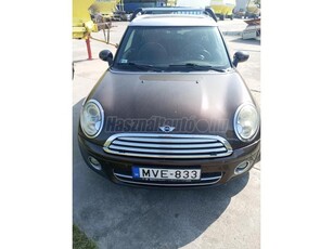 MINI CLUBMAN Cooper1.6 D