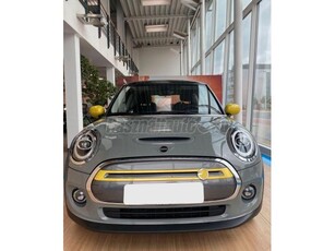 MINI COOPER Cooper SE/LED/NAVI/ÁFA-s