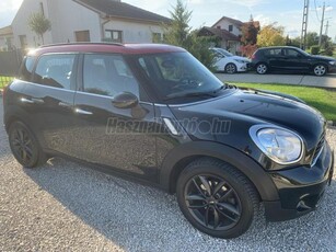 MINI COUNTRYMAN Cooper2.0 SD ALL4 (Automata)