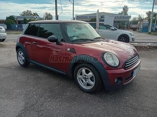 MINI MINI COOPER 1.6 1 év garanciával.dupla panoráma tető.6 sebességes.klíma