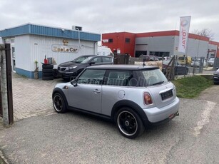 MINI MINI COOPER 1.6 FRISS MŰSZAKI