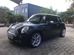 MINI MINI COOPER 1.6 Parkline